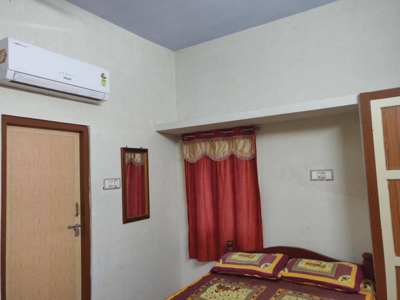 Srb Residency Hotel Tiruvannāmalai Exterior foto